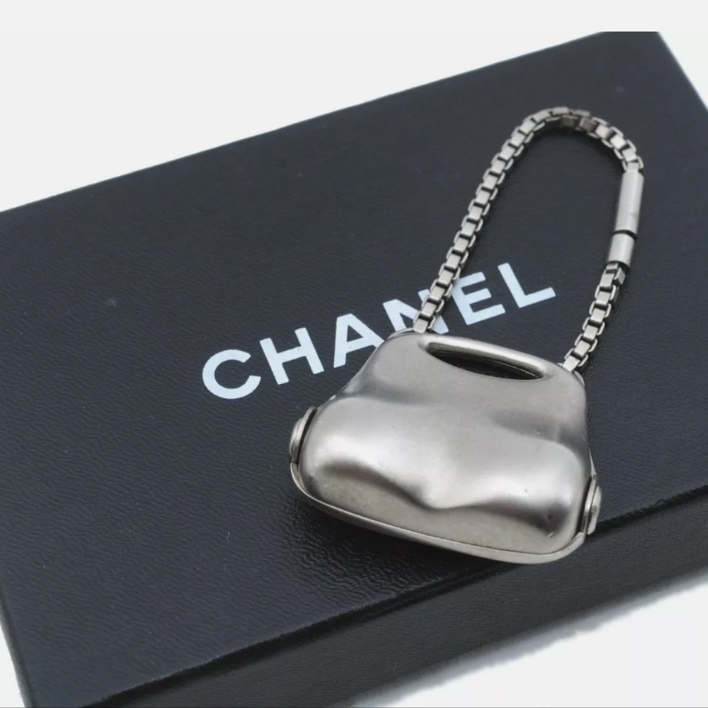 CHANEL HIP BAG MOTIF KEY RING CHARM/R1431 - Picture 2 of 16